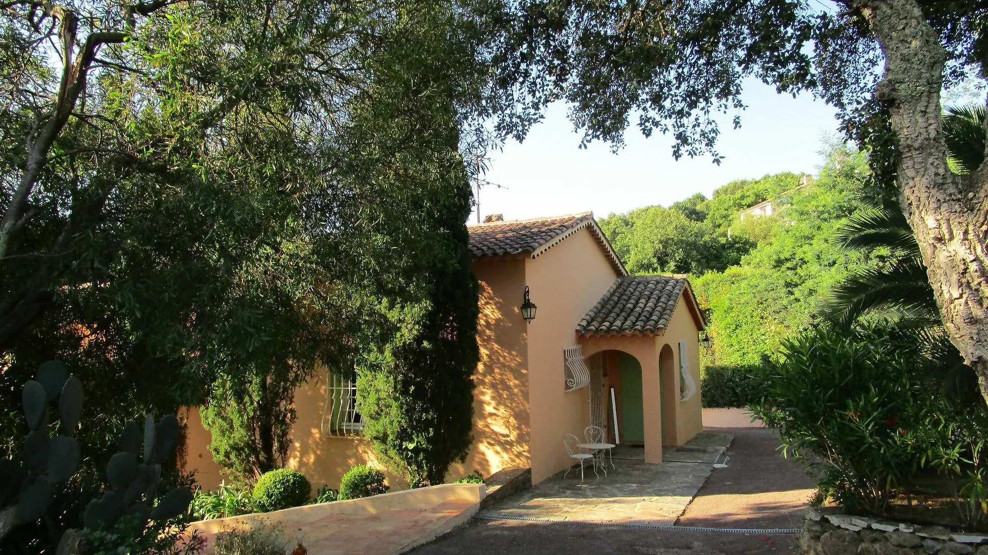 Villa Golfe De Saint-Tropez Grimaud